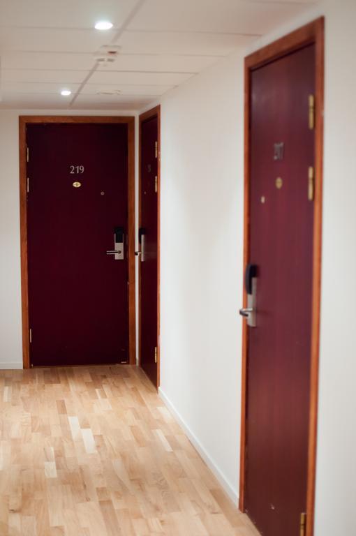 Stay Xtra Hotel Kista Stockholm Buitenkant foto
