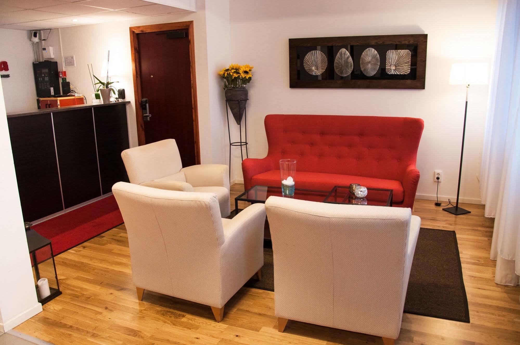 Stay Xtra Hotel Kista Stockholm Buitenkant foto
